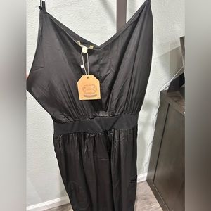 ⭐️Brand new black silky jumpsuit!⭐️